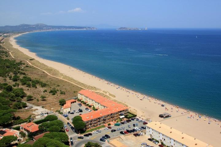 פאלס Apartaments Les Dunes מראה חיצוני תמונה