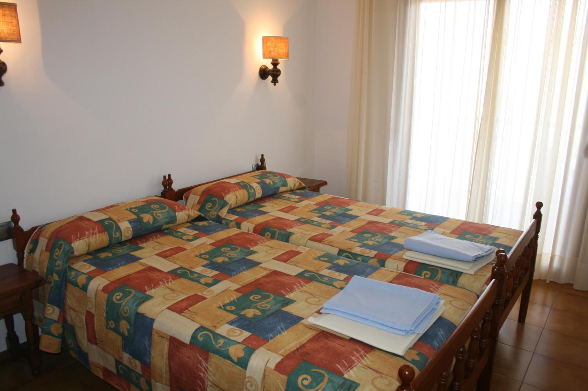 פאלס Apartaments Les Dunes מראה חיצוני תמונה